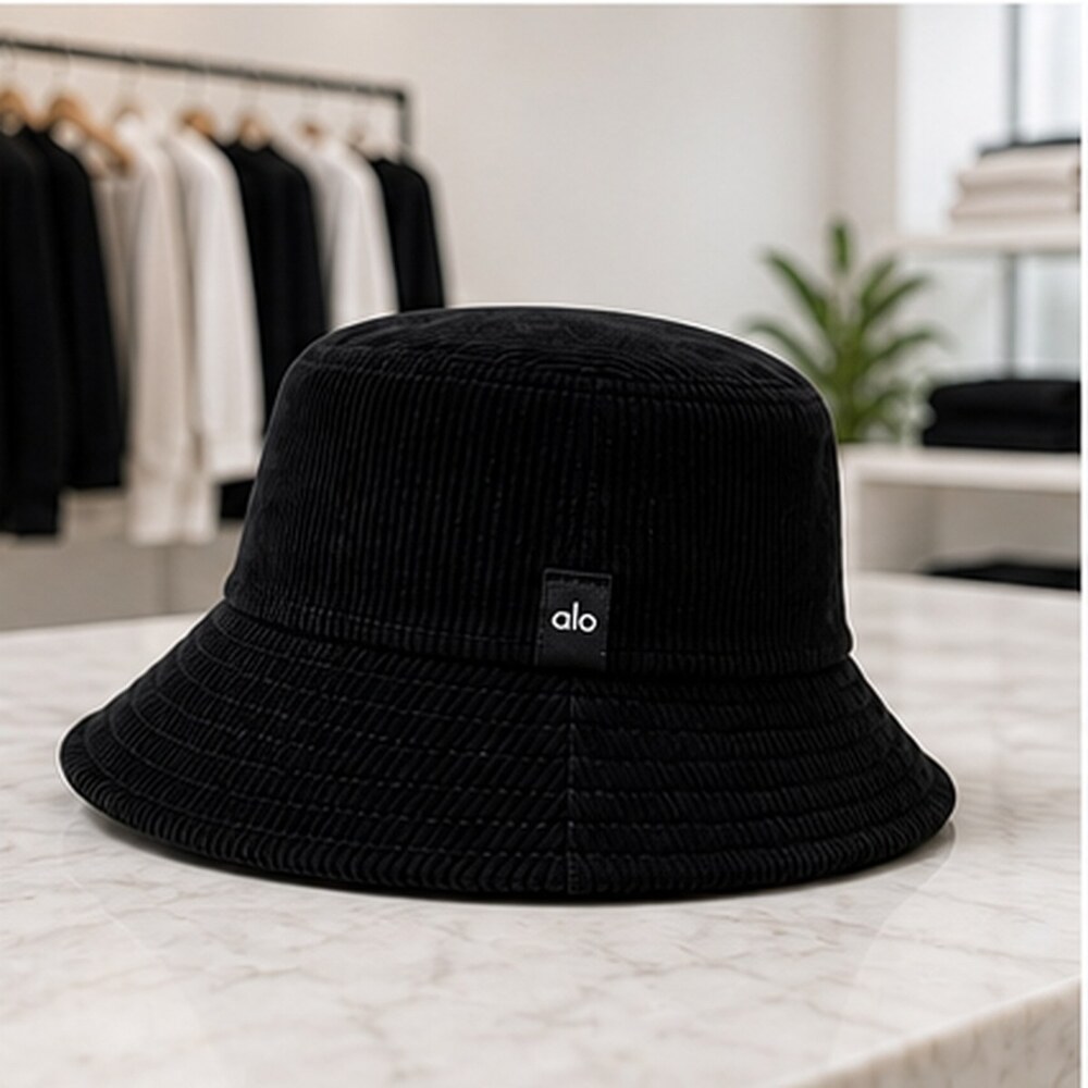 ALO Yoga Black Boutique Bucket Hat NWT